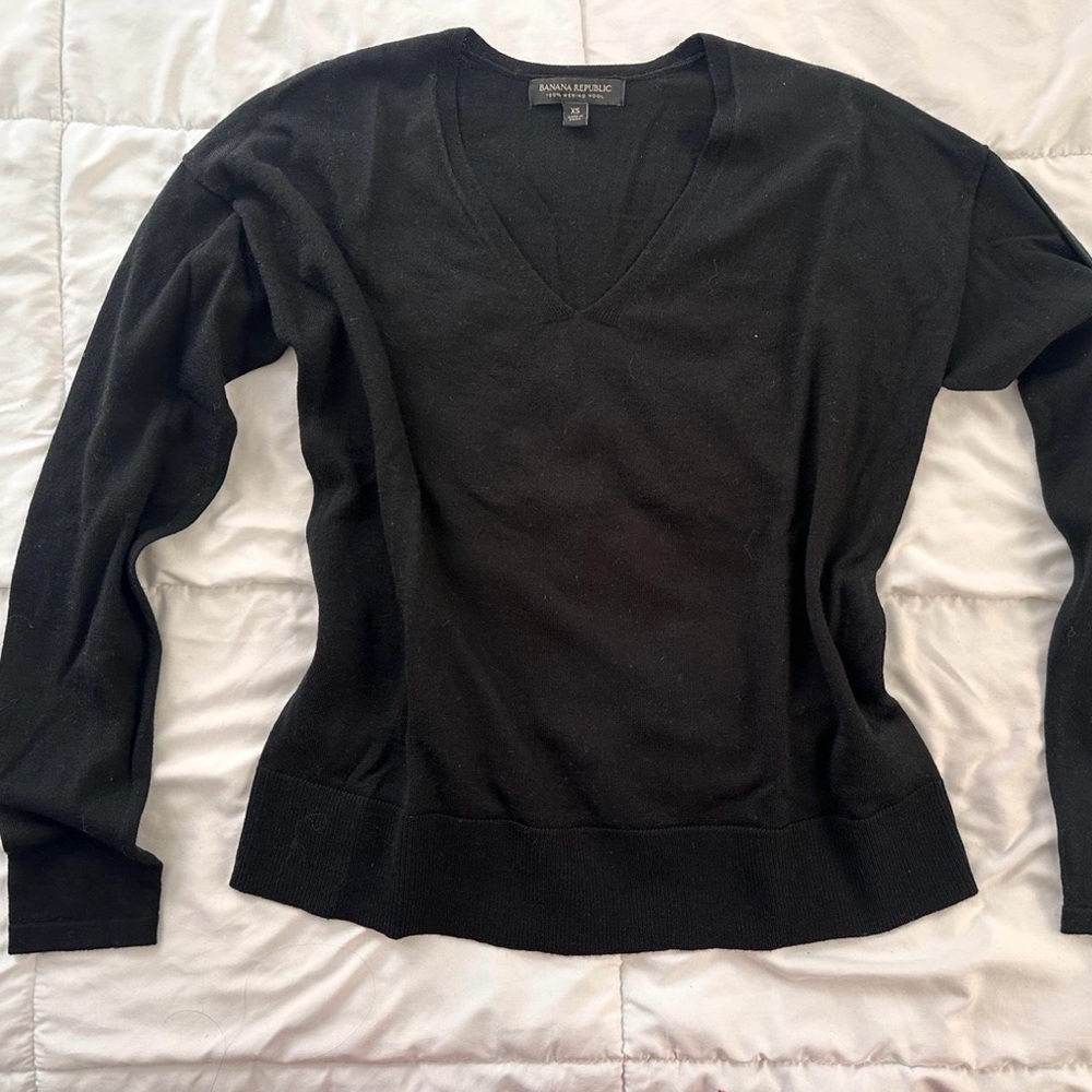 Banana Republic Classic Black V-Neck Sweater